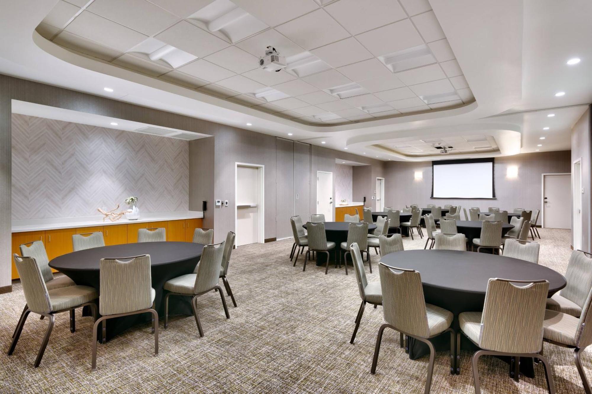 Springhill Suites By Marriott Salt Lake City Sugar House Exterior photo