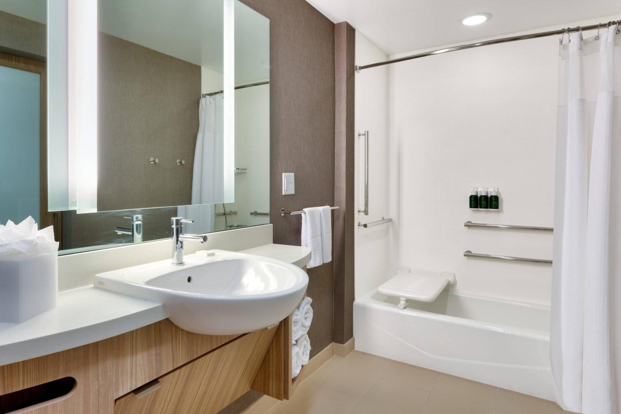 Springhill Suites By Marriott Salt Lake City Sugar House Exterior photo