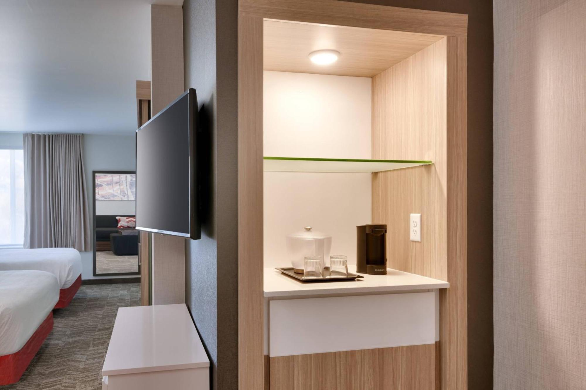 Springhill Suites By Marriott Salt Lake City Sugar House Exterior photo